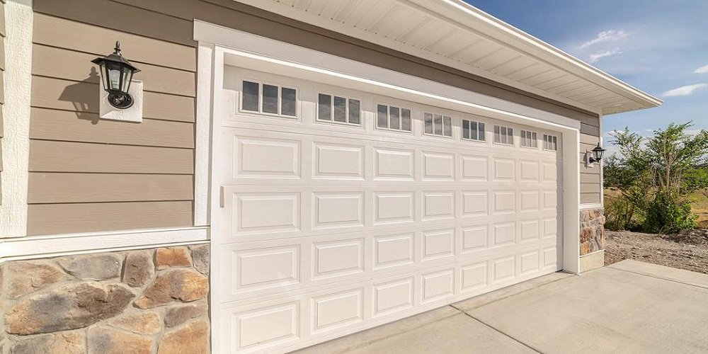 How Long Does A Roller Garage Door Last?